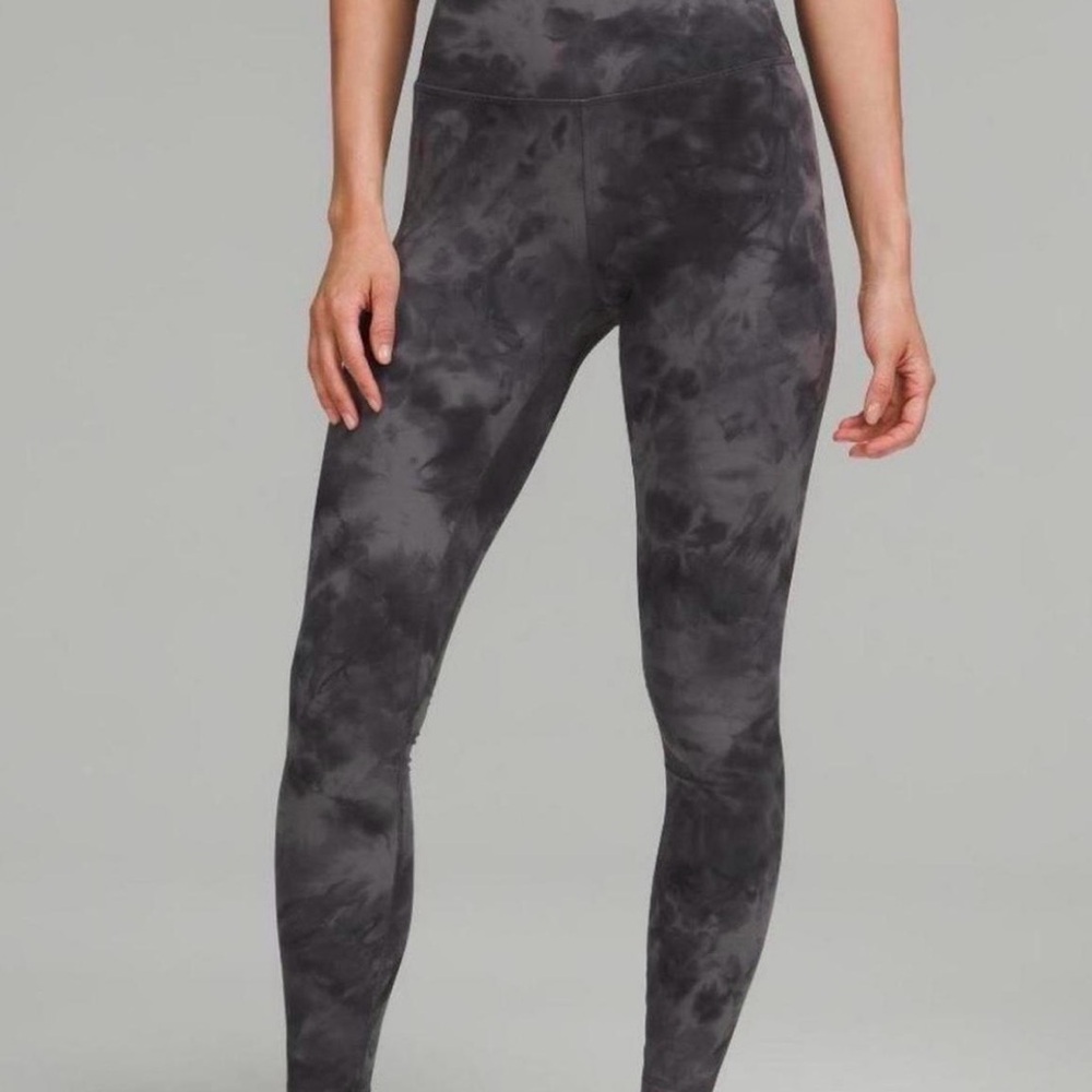 Lulu align diamond dye leggings